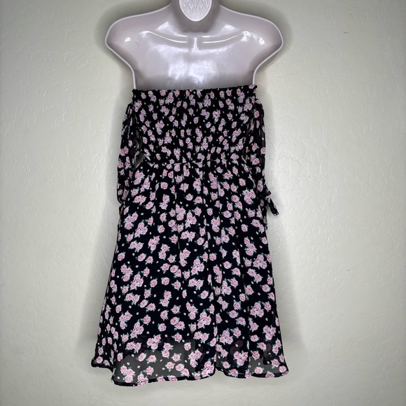 Floral Print Black and Pink Off the Shoulders Boho Mini Dress Size Small S - Picture 5 of 15